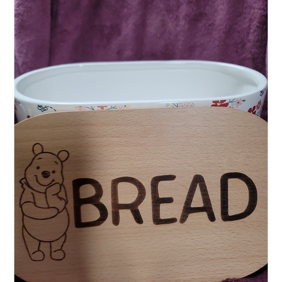 Disney Parks exclusive Winnie the Pooh Ceramic bread bin.
